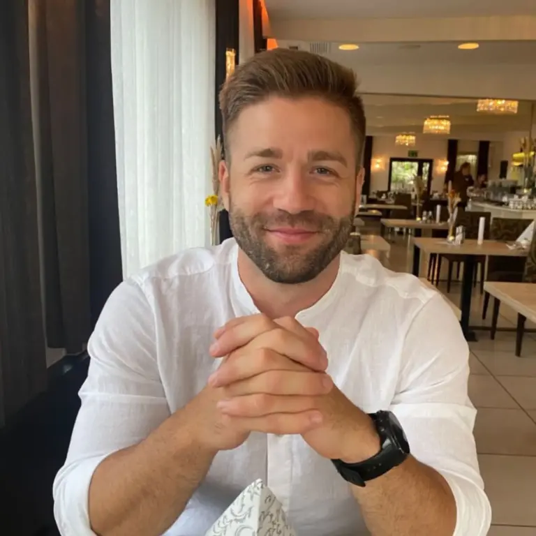 Lukas weißes Hemd